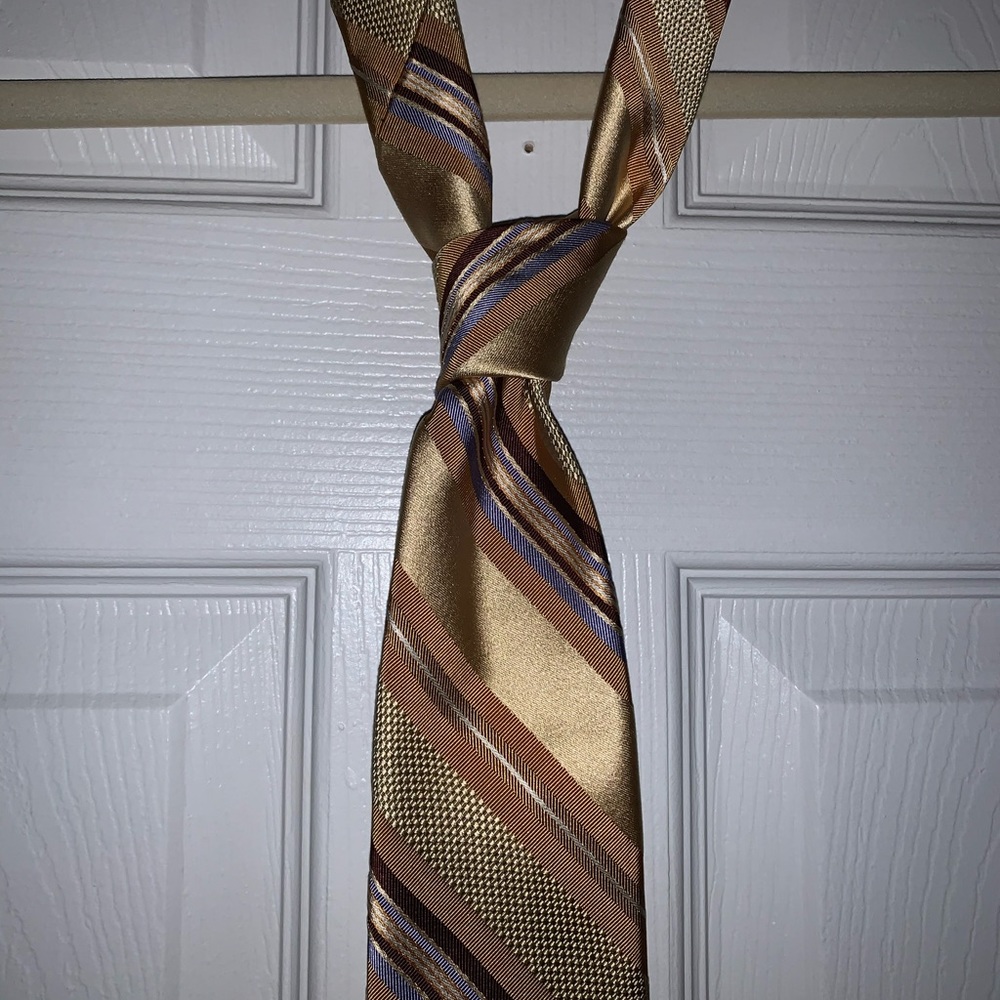 (NWT) Ike Behar - Executive Gold Tie